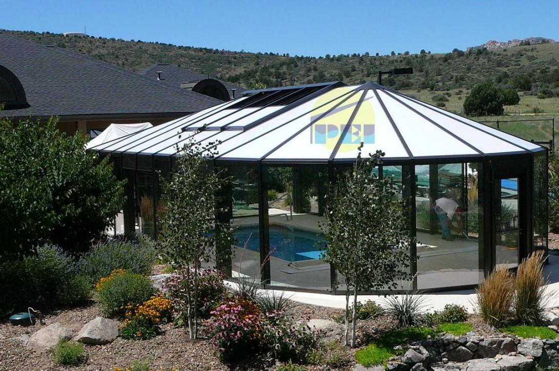 segmented style pool enclosure